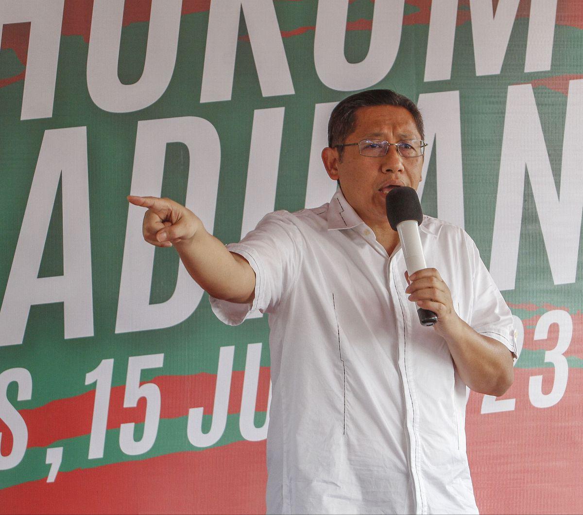 Selain itu, kata Anas bisa jadi ke depan bakal ada tambahan bacapres yang hendak diusung parpol yang belum berkoalisi. Anas memandang, proses itu masih dalam konteks konsilidasi koalisi.