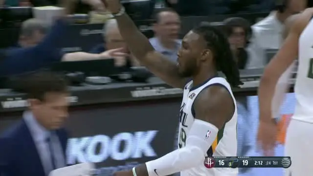 VIDEO : Cuplikan Pertandingan NBA, Rockets 96 vs Jazz 85
