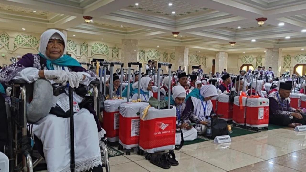 84 Kloter Haji Berangkat dari Terminal 2F