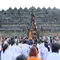 Wisatawan mulai memadati Candi Borobudur untuk memperingati hari Waisak 2024. (dok. InJourney)