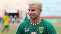 Rekrutan baru Persebaya, Diogo Campos. (Bola.com/Aditya Wany)