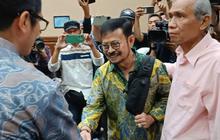 Bertemu di Ruang Sidang, Mantan Jubir KPK Febri Diansyah Langsung Sambut Kedatangan SYL