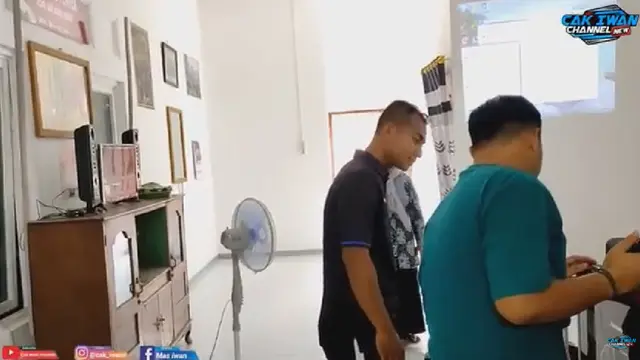 Dapur Rumah Sederhana Pratama Arhan di Blora (Foto: YouTube Cak Iwan Channel New)