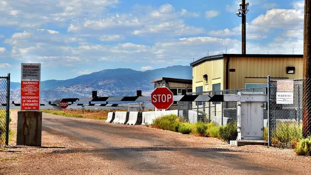 2. Area 51 Nevada, Amerika Serikat