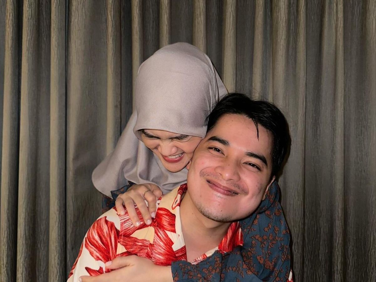 Alvin Faiz kerap menggoda sang istri untuk menambah momongan. Hal itu terlihat dari salah satu komentar Alvin Faiz di kolom komentar postingan sang istri.<br>