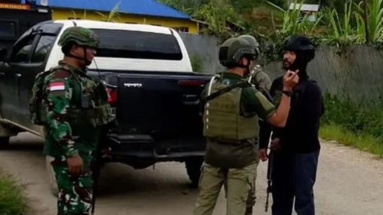 Dengan taktik militer yang terencana, Apkam Gabungan berhasil mencapai lokasi kejadian meskipun dihadang tembakan dari kelompok OPM.