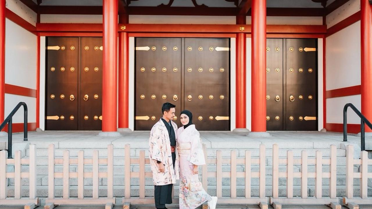 Potret Putri Zulhas dan Zumi Zola Liburan di Jepang, Ungkap Kata Cinta