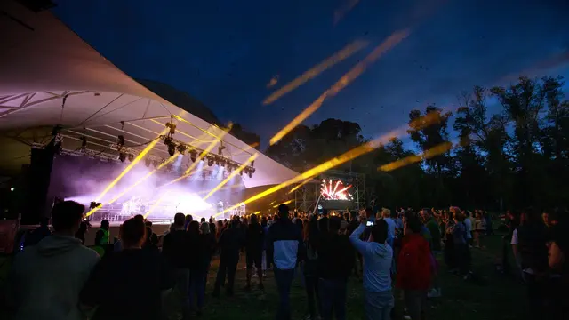 Foto suasana Enlighten Festival