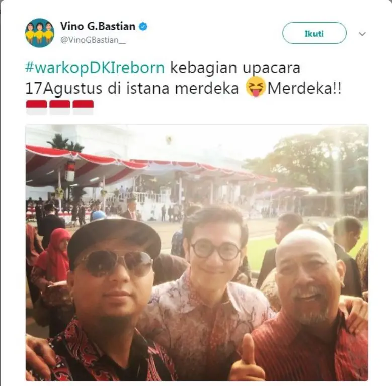 Indro ditemani Vino G Bastian dan Sutradara Warkop DKI Rebon, Anggi Umbara hadiri upacara bendera memeringati Hari Kemerdekaan RI (Foto: Twitter)