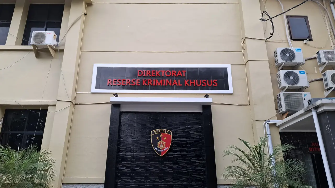 Direktorat Reserse Kriminal Khusus (Ditreskrimsus) Polda Sulsel.