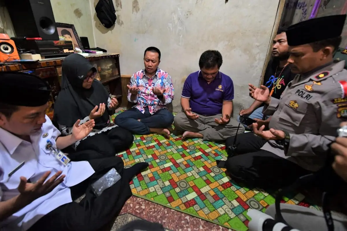 Menpora Sambangi ke Rumah Haringga Sirla