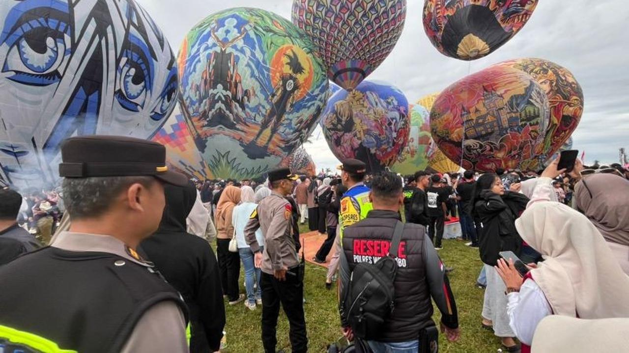 Polres Wonosobo Pastikan Tradisi Balon Udara Wonosobo Aman dan Tertib