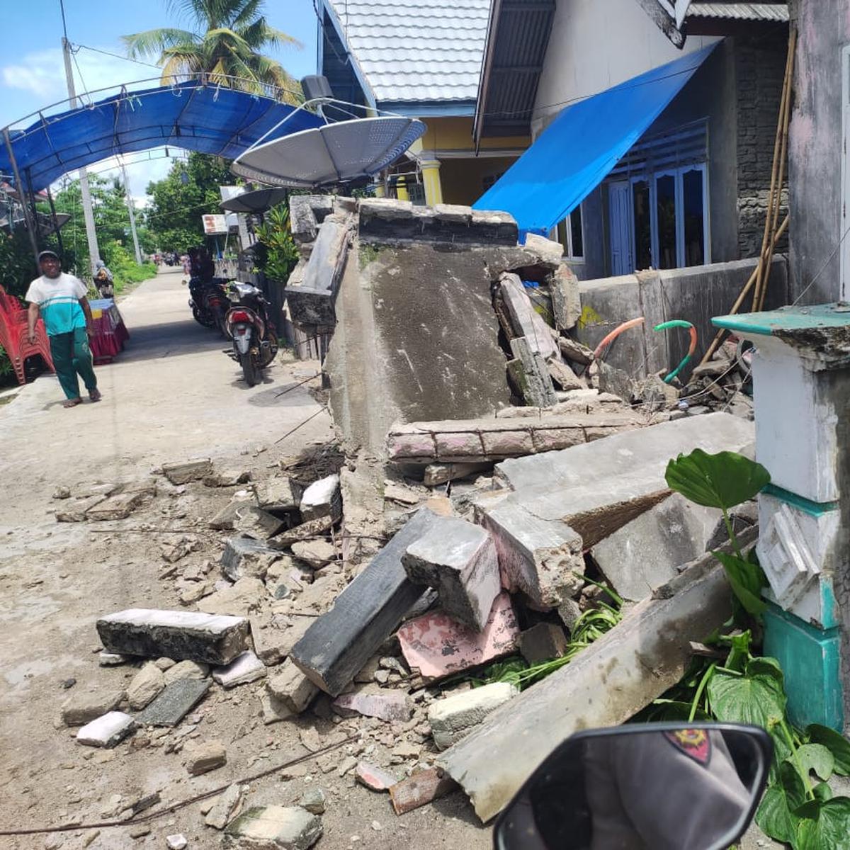 Termasuk gempa peristiwa indonesia bumi wilayah yang di beberapa terjadi 8 Akibat