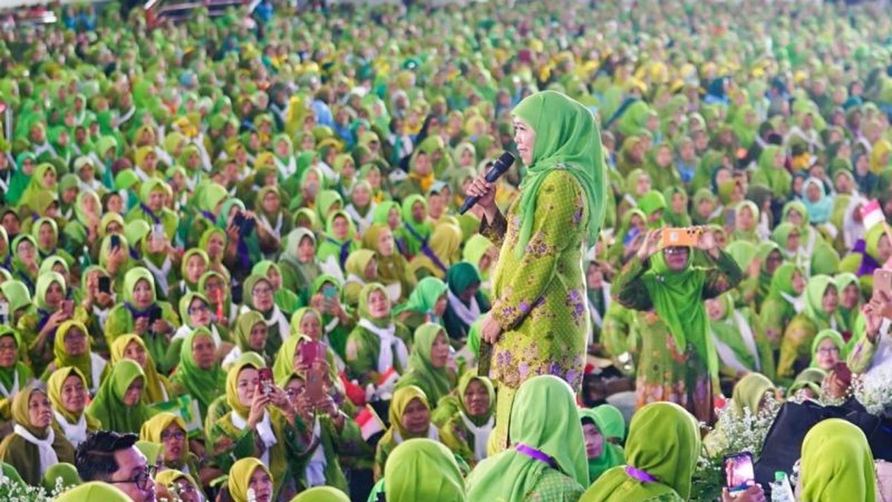 Khofifah Ajak Muslimat NU Perkuat Kemandirian Keluarga Hadapi Krisis Global