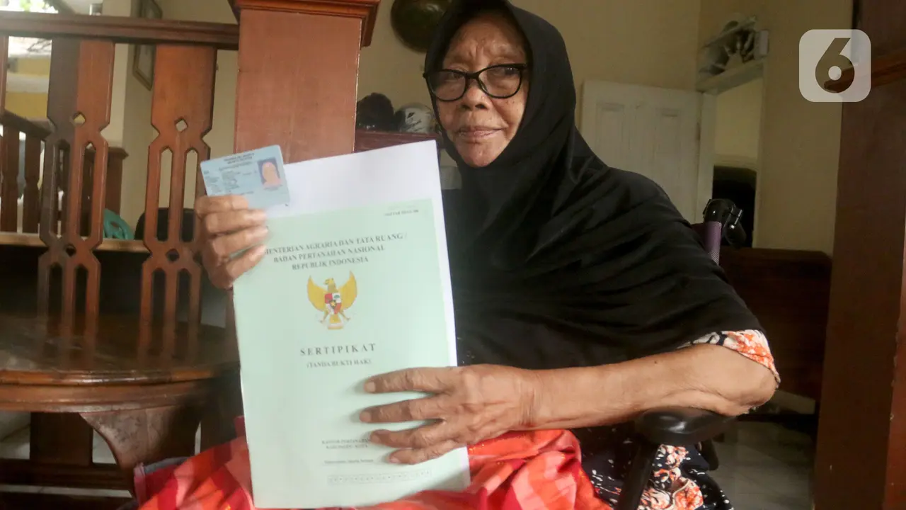 BPN Jaksel Door To Door Antar Sertifikat Tanah ke Rumah Warga