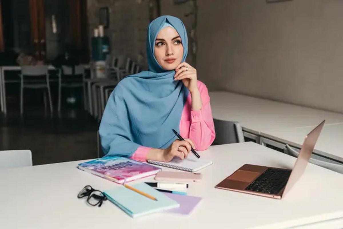 Tutup Aurat atau Bersihkan Hati Dulu, Mana Lebih Penting? Begini Kata Buya Yahya