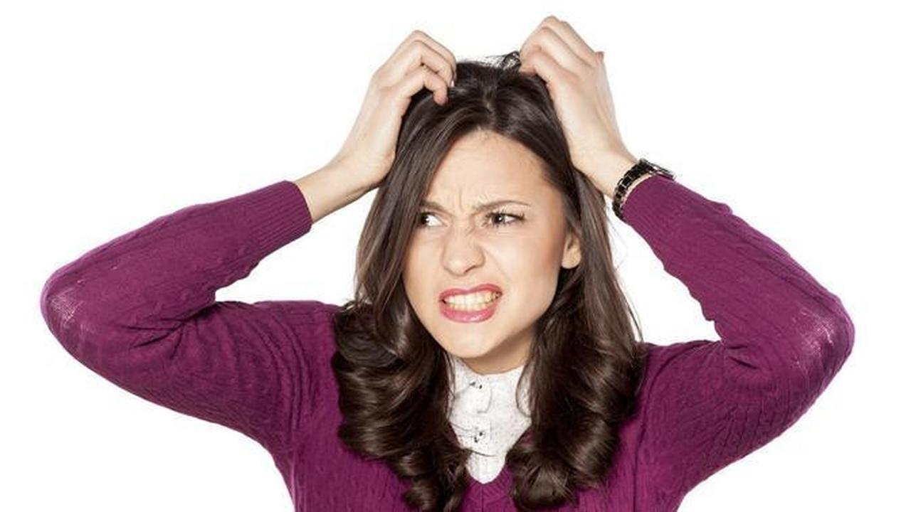 13 Penyebab Kulit Kepala Bau Apek yang Perlu Diketahui, Bisa Akibat Polusi