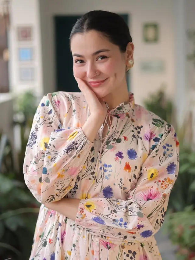 Hania Aamir