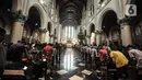 Suasana misa Kenaikan Isa Almasih di Gereja Katedral, Jakarta Pusat, Kamis (26/5/2022). Sebanyak 1.300-1.400 bangku disiapkan untuk ibadah misa kali ini yang diikuti semua kalangan usia dengan tetap menerapkan protokol kesehatan. (merdeka.com/Iqbal S Nugroho)