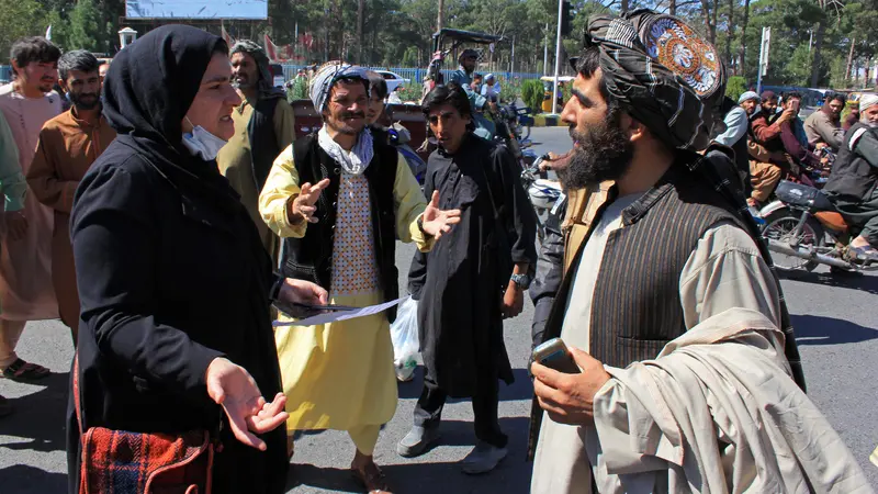 Demo Perempuan Afghanistan Protes Hak Bersekolah