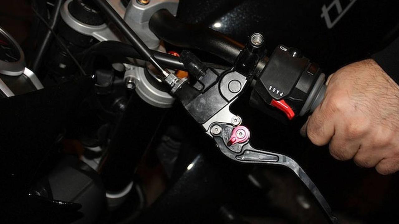 Cara Merawat Kampas Kopling Sepeda Motor Supaya Tahan Lama