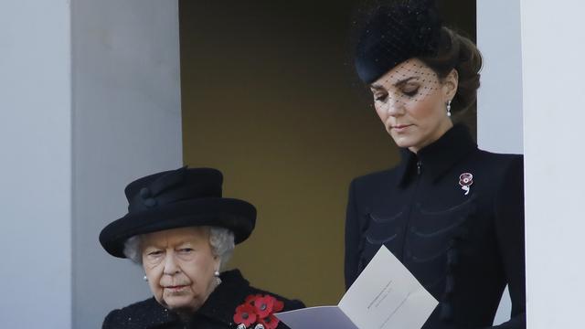 Alasan Meghan Markle Tak Bersanding dengan Ratu Elizabeth II dan Kate Middleton di Remembrance Day