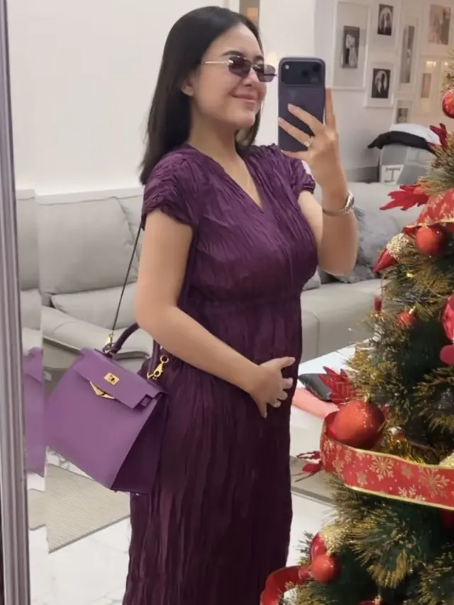 Amanda Manopo Jelang Natal saat jadi ibu. [@amandamanopo]