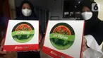 Perwakilan anak asuh menerima kudapan favorit keluarga “Plizza” di Yayasan Al Kahfi Cabang Jakarta Selatan, (22/2/2022). Royco menyebarluaskan edukasi nutrisi dan pola makan yang lebih baik ke 10 panti asuhan di Jabodetabek sambil mendonasikan 1.500 box “Plizza” gratis.(Liputan6.com/HO/Ading)