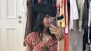 Berbeda dengan Lisa, Jennie menunjukkan pesona gadis berani saat umumkan comeback lagu terbarunya yang berjudul ‘Mantra’. [@jennierubyjane].
