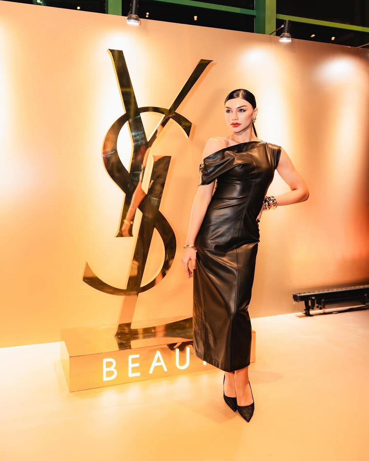 Potret Terbaru Jihane Almira dengan Dress Hitam, Makin Cantik Penuh Pesona