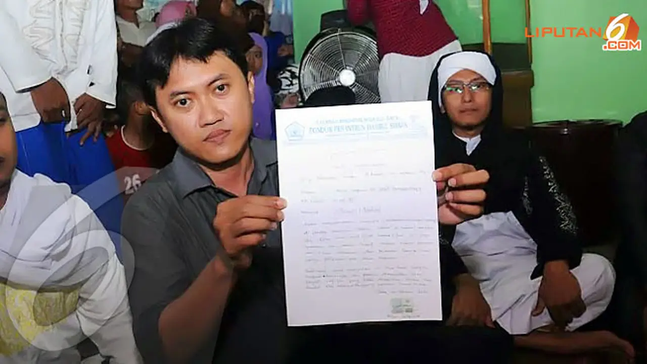 arya-wiguna-sumpah-galeri1-8-140207c.jpg