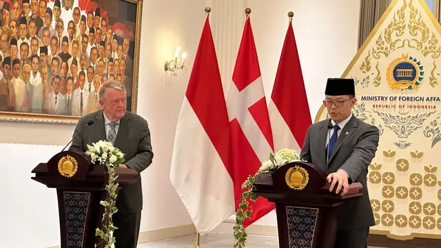 Pertemuan bilateral antara enteri Luar Negeri RI Sugiono dan Menteri Luar Negeri Denmark, H.E. Lars Løkke Rasmussen di Kemlu RI, Selasa (22/4/2025). (Liputan6.com/Benedikta Miranti)