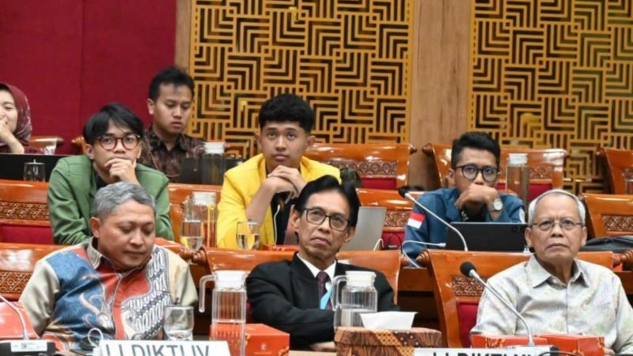 Ternyata, Revisi UU Sisdiknas Wajib Perkuat Pendidikan Keagamaan dan Pesantren, Ini Alasannya!