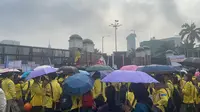 Demo BEM UI di DPR: Desak DPR Penuhi 17+8 Tuntutan Rakyat