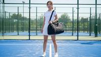 Main Padel Makin Keren, Tas Raket Padel Stylish Ini Bikin OOTD Olahraga On Point