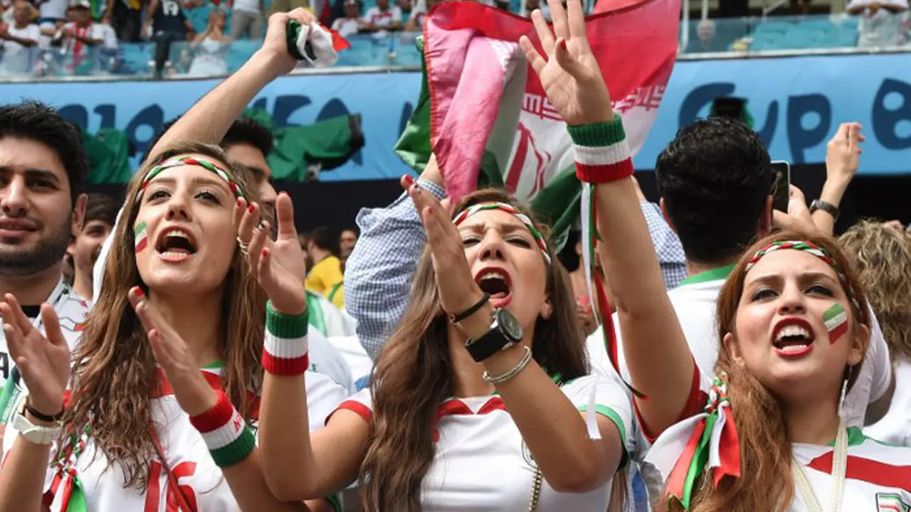 Gadis-gadis Cantik Asia yang Menggemaskan di Piala Dunia 2014