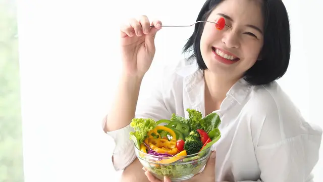 10 Cara Mengatasi Rambut Rusak yang Bisa Dilakukan di Rumah, Dijamin Efektif dan Makin Indah!