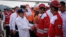 Adapun total personel yang berangkat dalam tim kemanusiaan ke Myanmar berjumlah 157 orang. Sebanyak 92 orang di antaranya telah berada di Myanmar untuk melakukan sejumlah misi kemanusiaan. (YASUYOSHI CHIBA/AFP)