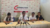 PT KCJ operasikan 918 perjalanan KRL selama libur lebaran, Selasa, 20 Juni 2017. (Liputan6.com/Muhammad Radityo Pryasmoro)