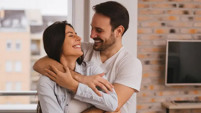 Biar Hubungan Suami Istri Hangat Setiap Hari, Lakukan 7 Hal Ini