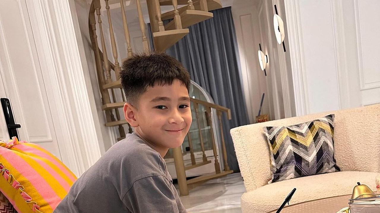 7 Potret Prestasi Anak Selebriti yang Membanggakan dan Inspiratif, dari Arsy Hermansyah hingga Gempita Nora Marten