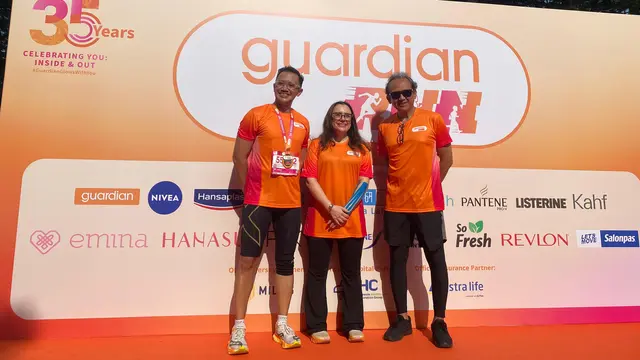 Ajang Guardian Run 2025 digelar di Plaza Parkir Timur Gelora Bung Karno (GBK), Jakarta diikuti peserta offline maupun virtual run.