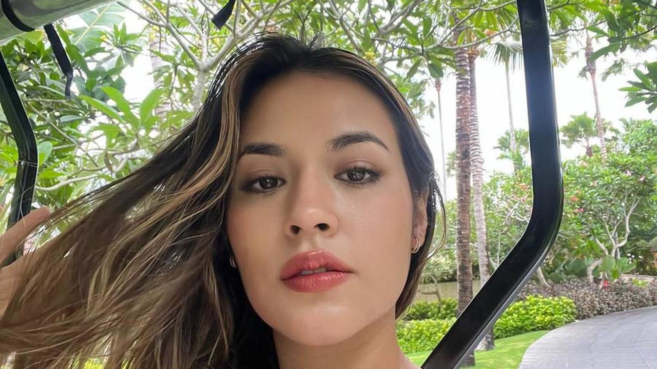 Natural Tanpa Filter, 8 Foto Selfie Terbaru Raisa Yang Cantiknya Sampai ke Pori-Pori