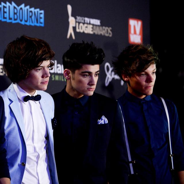 Lirik Lagu Little Things One Direction Ragam Bola Com