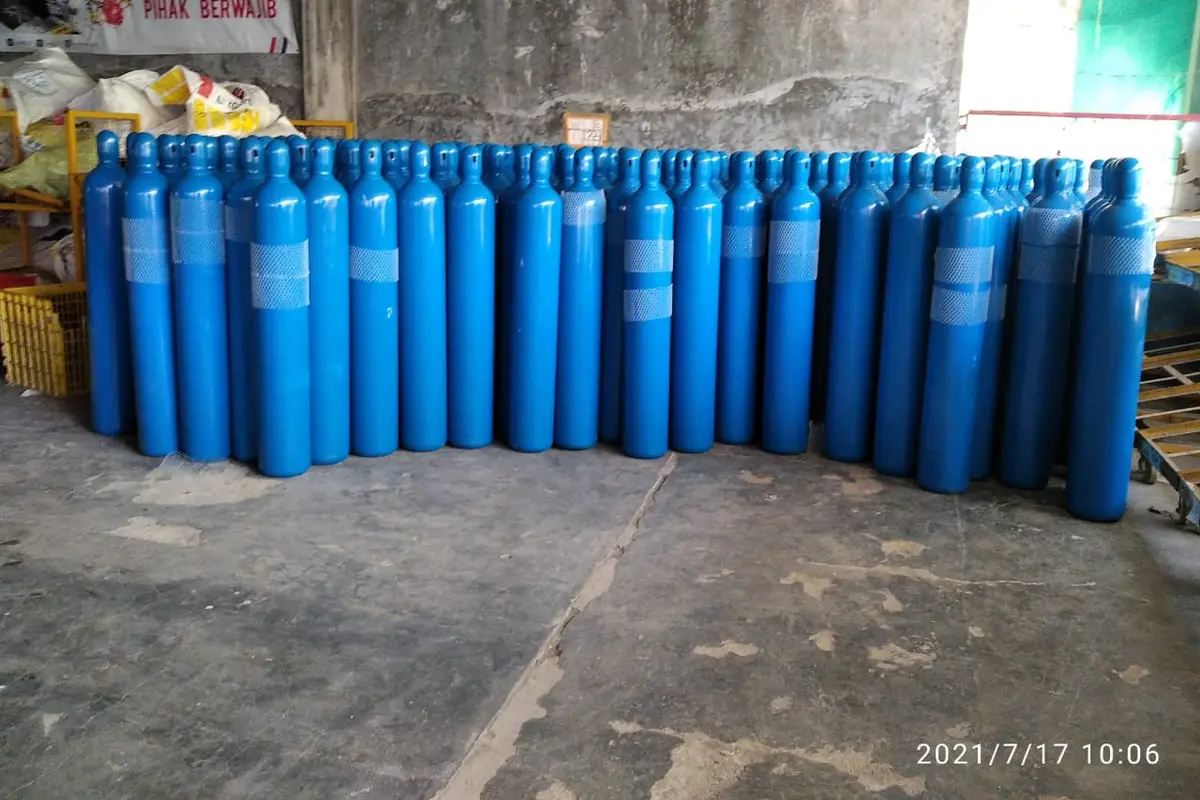 Tabung oksigen donasi dari Blibli.com
