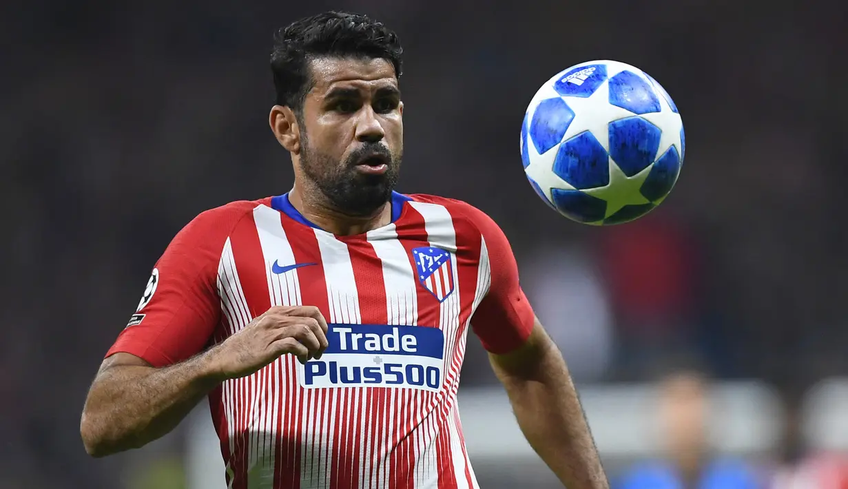 Diego Costa adalah striker yang sempurna untuk pendekatan yang berorientasi pada strategi pertahanan Simeone. Costa telah berperan dalam tujuh gelar dari delapan trofi di bawah Simeone, yaitu dua gelar La Liga, trofi Liga Europa, trofi Copa del Rey, dan tiga Piala Super UEFA. (AFP/Gabriel Bouys)