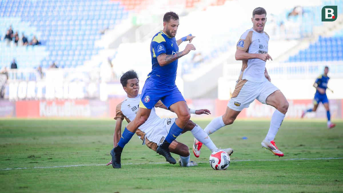 Arema FC Dipermalukan Dewa United, Marcos Santos: Ini Penampilan Terburuk Kami