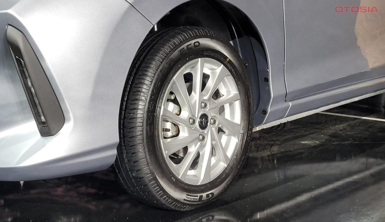 Menggali Potensi: Agya dengan Velg 16 Inci – Antara Gaya dan Performa