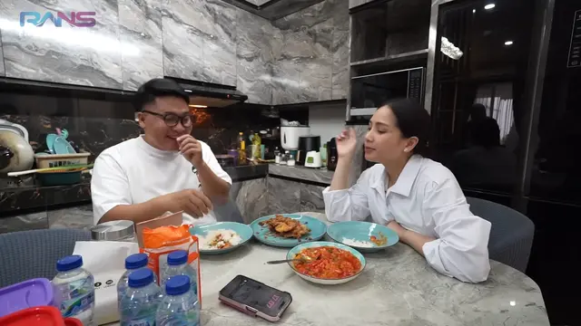 Potret Dapur Rumah Merry Asisten Raffi Ahmad