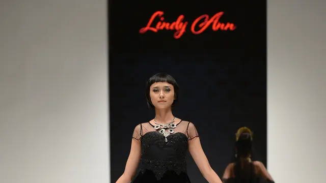 Kain Etnik dalam Sentuhan Tangan Lindy Ann